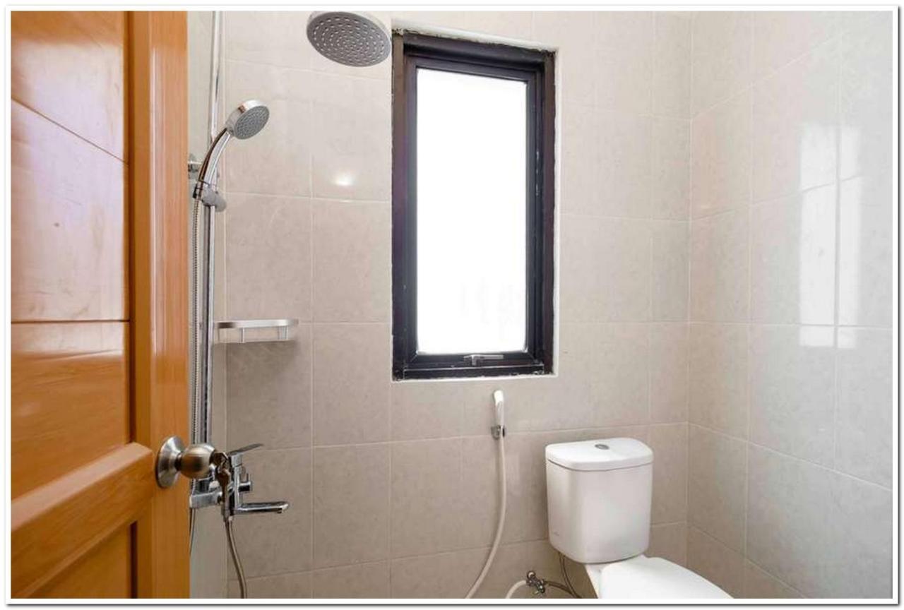 Reddoorz Near Jiexpo Kemayoran 2 Jakarta Exteriör bild
