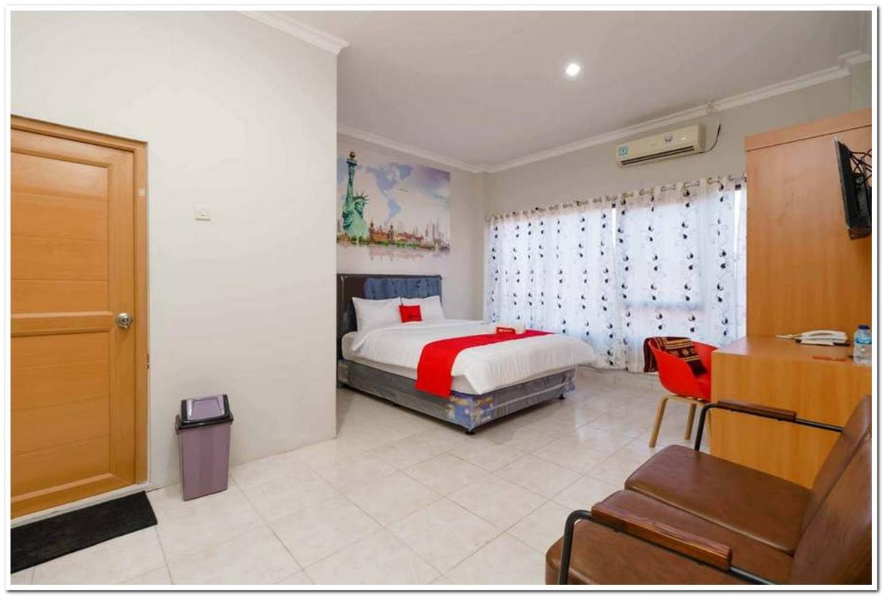 Reddoorz Near Jiexpo Kemayoran 2 Jakarta Exteriör bild